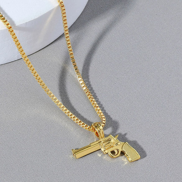 Wholesale Alloy Ak47 Gun Pendant Necklace Electroplated Unisex Fashion Jewelry