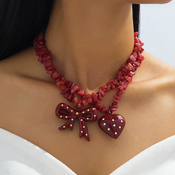 Wholesale Alloy And Zinc Alloy Electroplated Heart And Flower Pendant Necklace For Women With Sweet And Cool Style