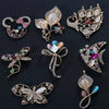 Wholesale Alloy Animal And Flower Mobile Phone Shell And Clothing Jewelry Accessories With Electroplating