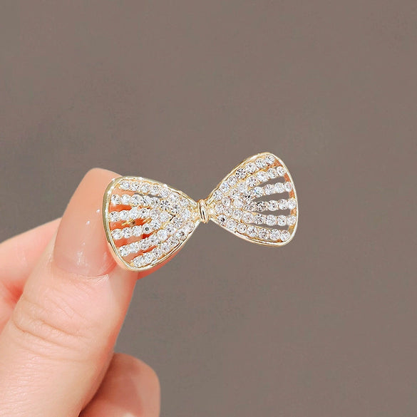 Wholesale Alloy Animal Antilight Electroplated Brooch For Women Fashion Jewelry
