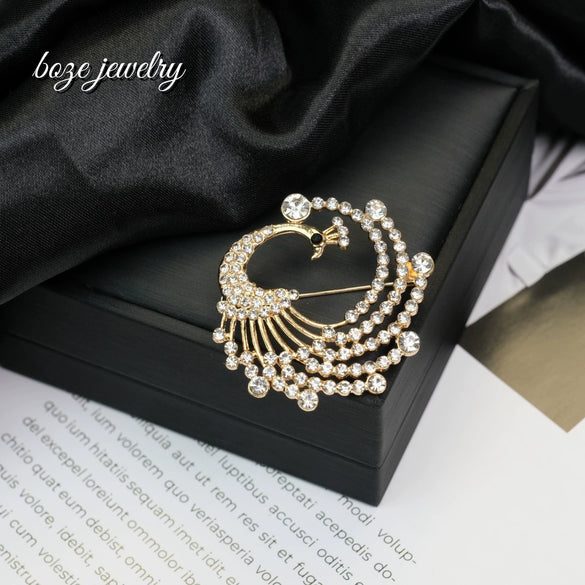 Wholesale Alloy Animal Style Peacock Brooch For Women Electroplated Luxury Accessory