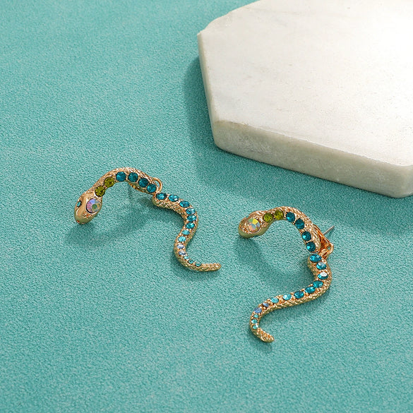 Wholesale Alloy Animal Zodiac Snake Electroplated Piercing Earrings For Women