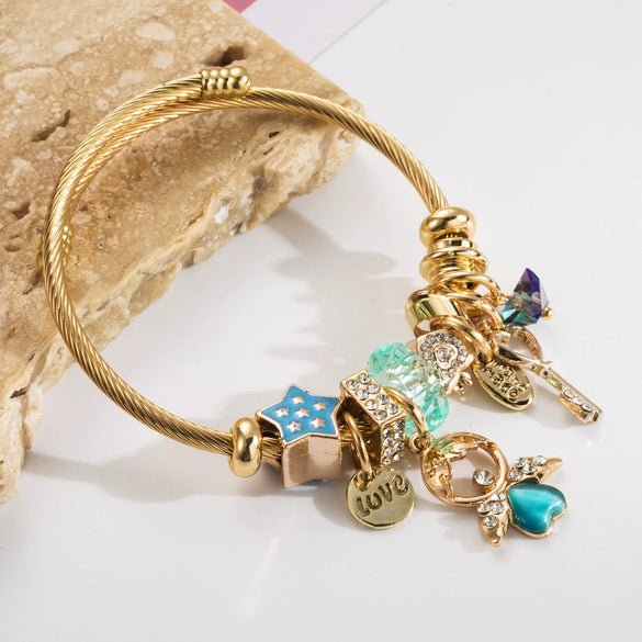 Wholesale Alloy Beaded Fashion Doll Star Shaped Diamond Styling Female Bracelet