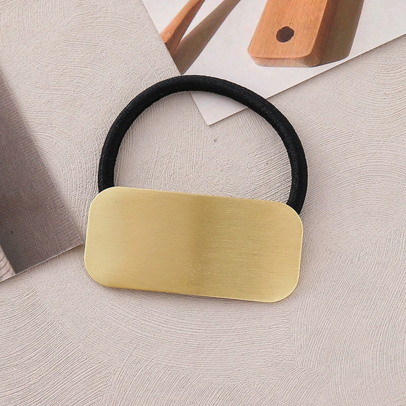 Wholesale Alloy Brushed Square Love Chain Hair Ring With Electroplating Process And High Design Sense