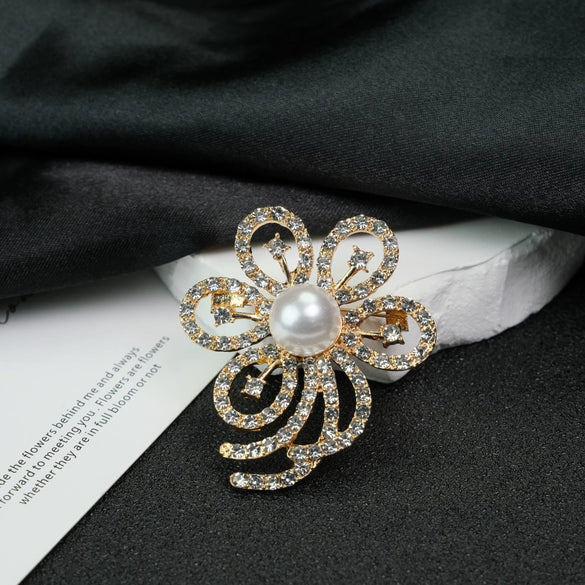 Wholesale Alloy Butterfly Fashion Brooch Electroplated Accessories For Women And Unisex