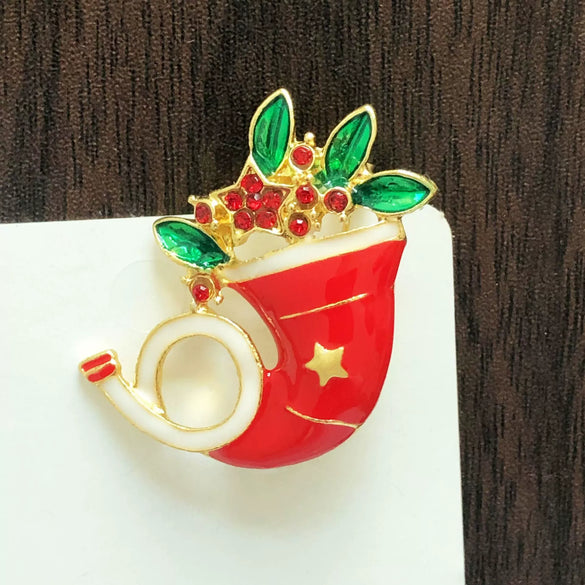 Wholesale Alloy Christmas Brooch For Women With Cartoon Characters Electroplated