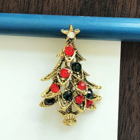 Wholesale Alloy Christmas Brooch For Women With Cartoon Characters Electroplated