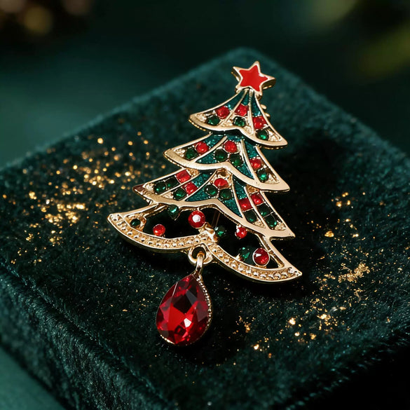 Wholesale Alloy Christmas Tree Brooch Pins With Simple Festive Design And Electroplated Finish