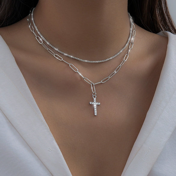 Wholesale Alloy Clavicle Necklace For Women With Geometric Pattern And Diamond Inlay Cross Chain Style
