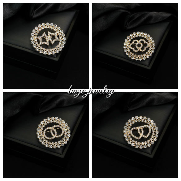 Wholesale Alloy Diamondencrusted Vintage Bow Brooch With Electroplating For Women's Clothing Accessories