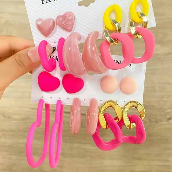 Wholesale Alloy Earrings With Cartoon Heart Bear Design Stainless Steel Needle Electroplating Unisex