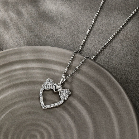 Wholesale Alloy Electroplated Heart Shape Inlaid Zircon Bow Love Pendant Necklace For Women