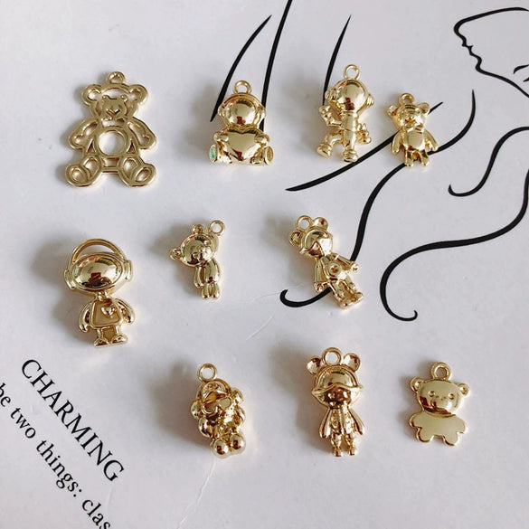 Wholesale Alloy Electroplated Jewelry Retro Literary Cut Out Bear Robot Pendant