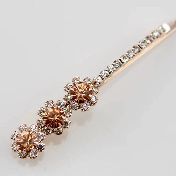 Wholesale Alloy Electroplated Minimalist Flower Edge Metal Hairpin For Women With Rhinestones Hair Accessories