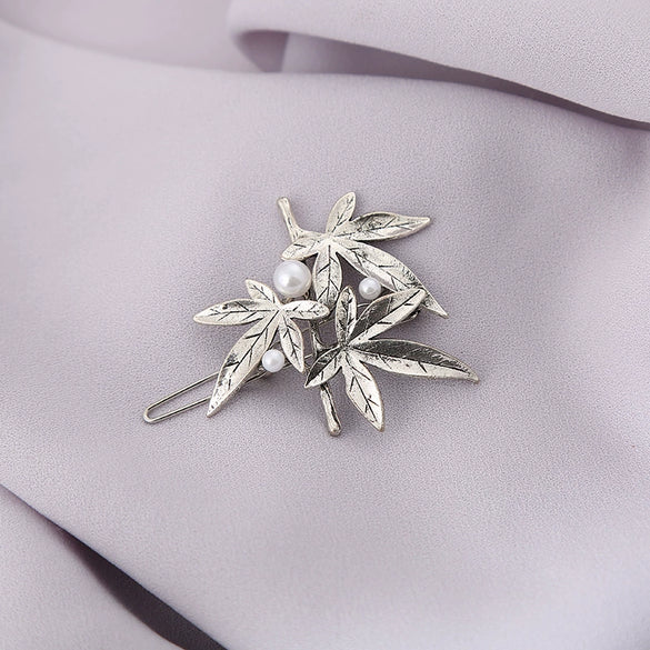 Wholesale Alloy Electroplated Mori Style Plant Flowers Tassel Hair Clip For Women
