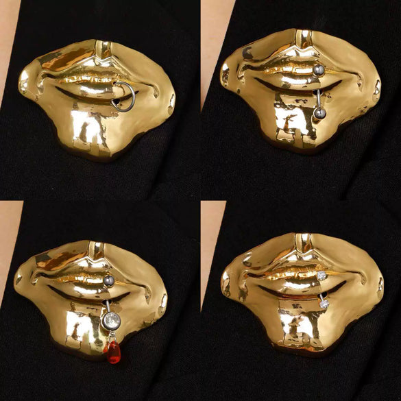Wholesale Alloy Electroplated Mouthshaped Lip Brooch Women's Accessories