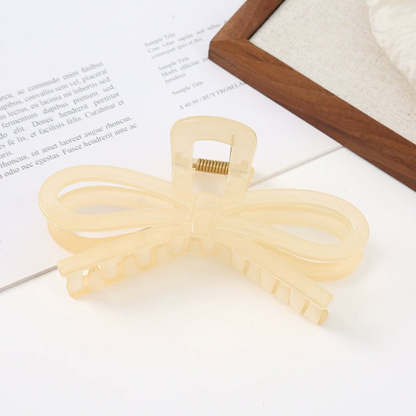 Wholesale Alloy Electroplated Women's Fashionable Transparent Shark Hair Clip