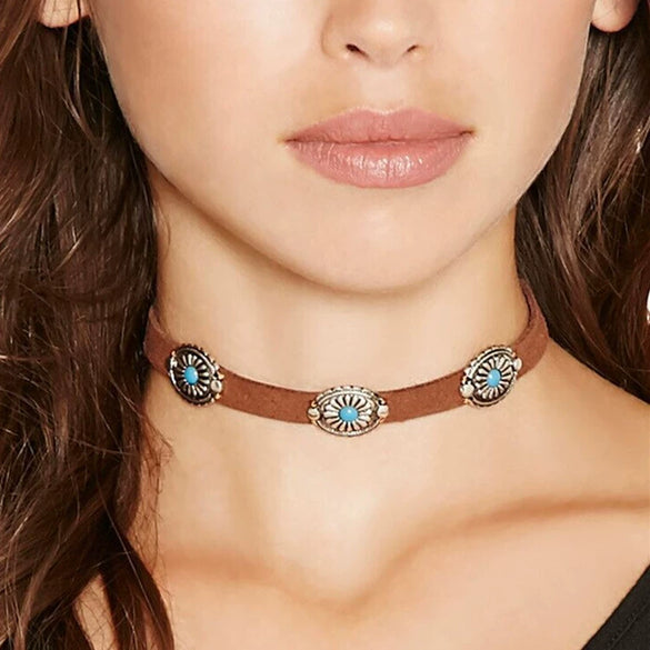 Wholesale Alloy Fashion Retro Flower Plate Turquoise Women's Necklace