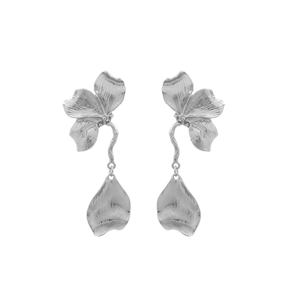 Wholesale Alloy Flower And Leaves Pattern Electroplated Women's Fashion Earrings