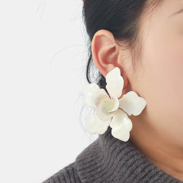 Wholesale Alloy Flower Dripping Oil Fashion Exaggerated Women's Earrings