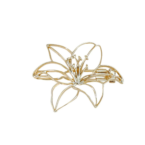 Wholesale Alloy Flower Hollow Electroplated Women's Brooch Fashion Elegant Suit Shirt Accessories Pin