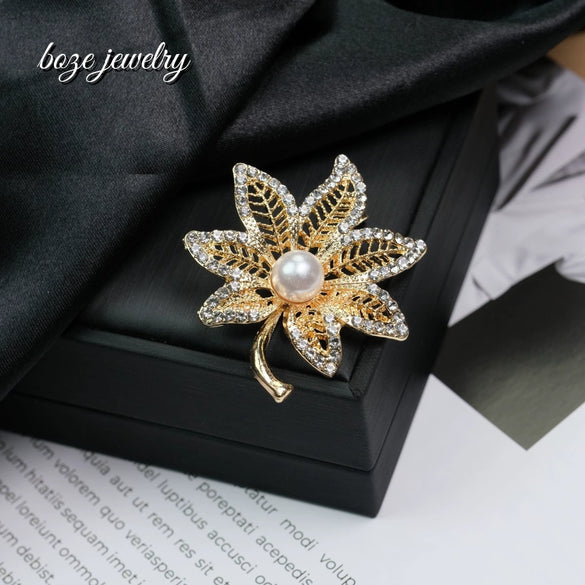 Wholesale Alloy Flower Leaves Electroplated Brooch Clothing Accessories For Women And Unisex