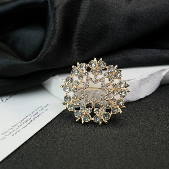 Wholesale Alloy Flower Pattern Electroplated Women's Fashion Highend Brooch Jewelry