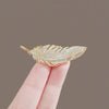 Wholesale Alloy Flower Patterned Electroplated Natural Style Brooch For Women