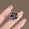 Wholesale Alloy Flower Shape Electroplating Women's Brooch For Clothes Decoration