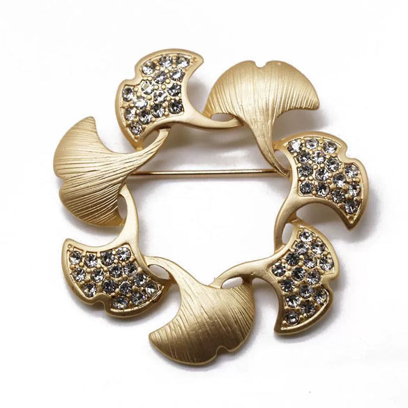 Wholesale Alloy Flower Shaped Ginkgo Leaf Brooch For Women Electroplated Retro Simple Rhinestone Fixed High Grade All Match Corsage