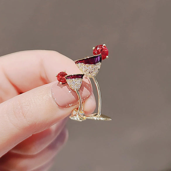 Wholesale Alloy Flower Styled Red Wine Glass Brooch For Ladies With Electroplating Treatment High End Design Fixed Function Clothing Accessories