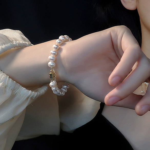 Wholesale Alloy Freshwater Pearl Geometric Irregular Bracelet For Women With Retro Style