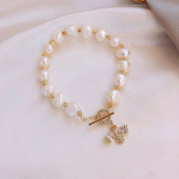 Wholesale Alloy Freshwater Pearl Geometric Irregular Bracelet For Women With Retro Style