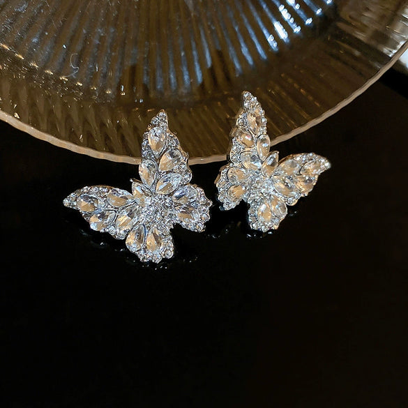 Wholesale Alloy Geometric Butterfly Women's Cold Style Fashion Light Luxury Ear Bone Clip Earrings With Electroplating