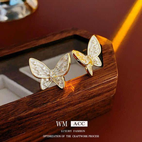 Wholesale Alloy Geometric Butterfly Women's Cold Style Fashion Light Luxury Ear Bone Clip Earrings With Electroplating