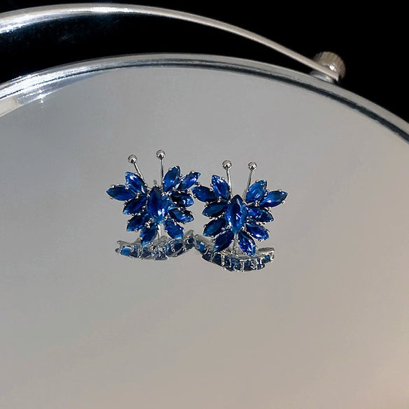 Wholesale Alloy Geometric Butterfly Women's Cold Style Fashion Light Luxury Ear Bone Clip Earrings With Electroplating