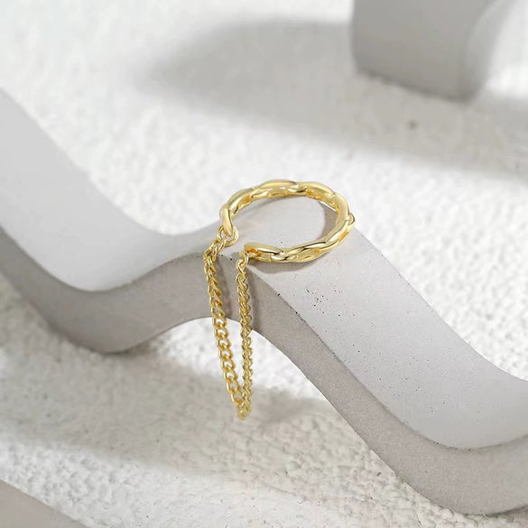 Wholesale Alloy Geometric Ear Bone Clips For Women Electroplated Retro Chain Tassel Design