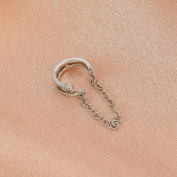 Wholesale Alloy Geometric Ear Bone Clips For Women Electroplated Retro Chain Tassel Design