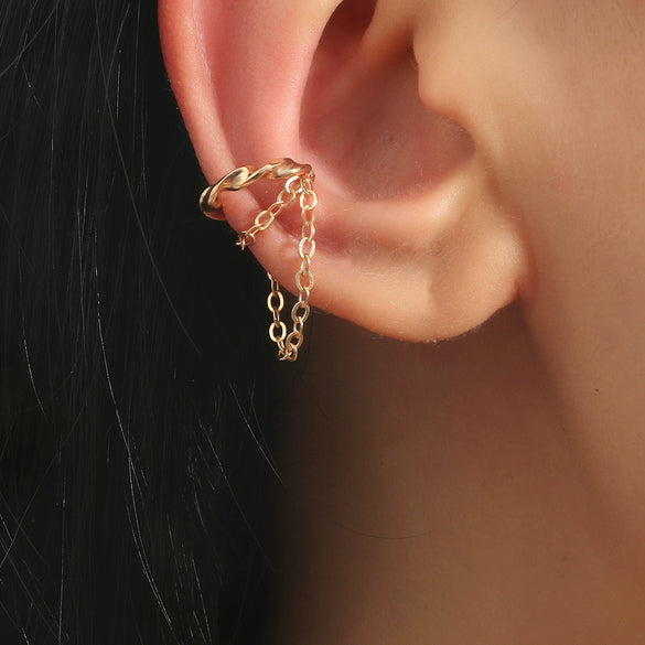 Wholesale Alloy Geometric Ear Bone Clips For Women Electroplated Retro Chain Tassel Design