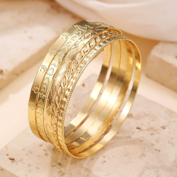 Wholesale Alloy Geometric Electroplated Multilayer Stacked Unisex And Women's Bracelet 6Piece Set