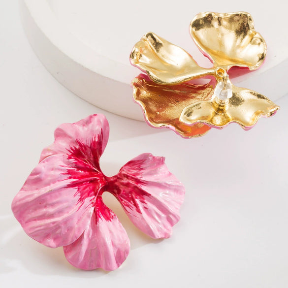 Wholesale Alloy Geometric Flower Baking Paint Women's Earrings Simple Style