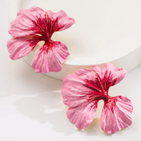 Wholesale Alloy Geometric Flower Baking Paint Women's Earrings Simple Style