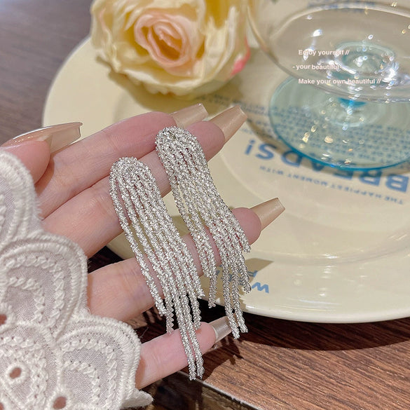 Wholesale Alloy Geometric Pattern Electroplated Tassel Earrings For Women