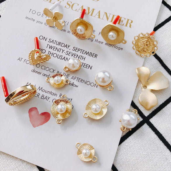 Wholesale Alloy Geometric Pearl Flower Shaped Diy Jewelry Accessories Earrings Bracelet Pendant With Electroplating