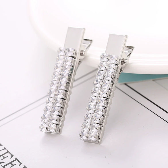 Wholesale Alloy Geometric Shining Duck Bill Hairpin For Women With Electroplating