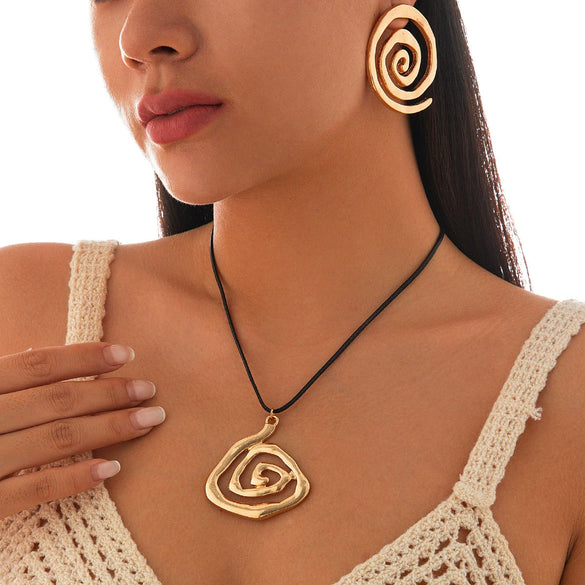 Wholesale Alloy Geometric Square Spiral Pendant Necklace For Women With Dripping Oil Design And Wax Thread