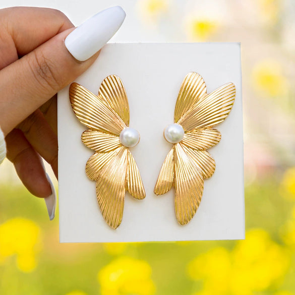 Wholesale Alloy Geometric Sunshaped Electroplated Women's Earrings