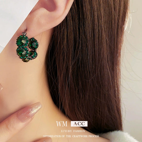 Wholesale Alloy Geometric Ushape Electroplated Women's Earrings With Retro Fashion Temperament And High Sense