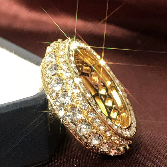 Wholesale Alloy Gold Full Diamond Round Geometric Unisex Ring Jewelry