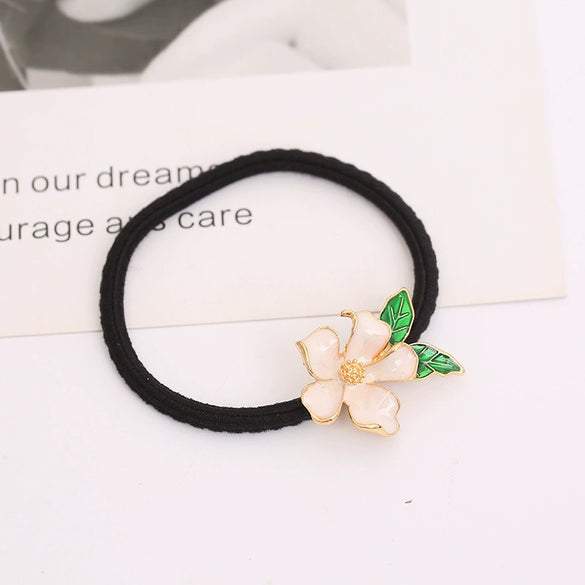 Wholesale Alloy Gold Inlaid Natural Flower Style Women's Hair Accessories Hair Band Hair Clip Side Clip With Pear Flower Design